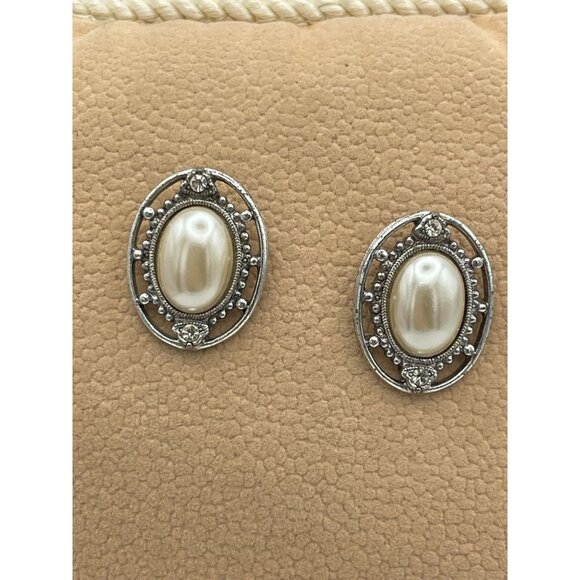 2 Pairs Pierced Earrings Gold Silver Tones Faux Pearls Clear Rhinestones - Picture 8 of 13